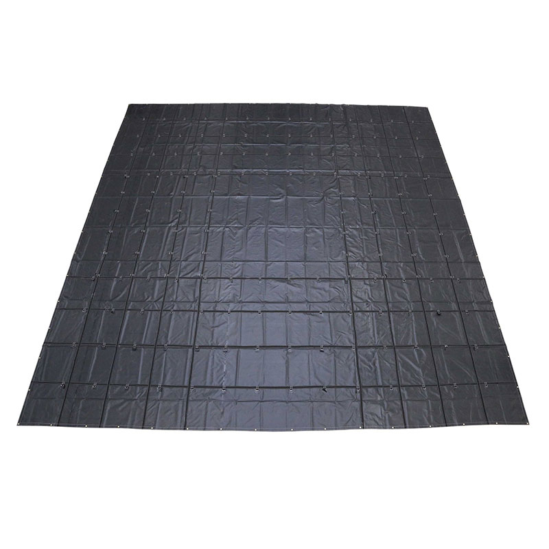 Schwarze Plane von Lightweight Machinery